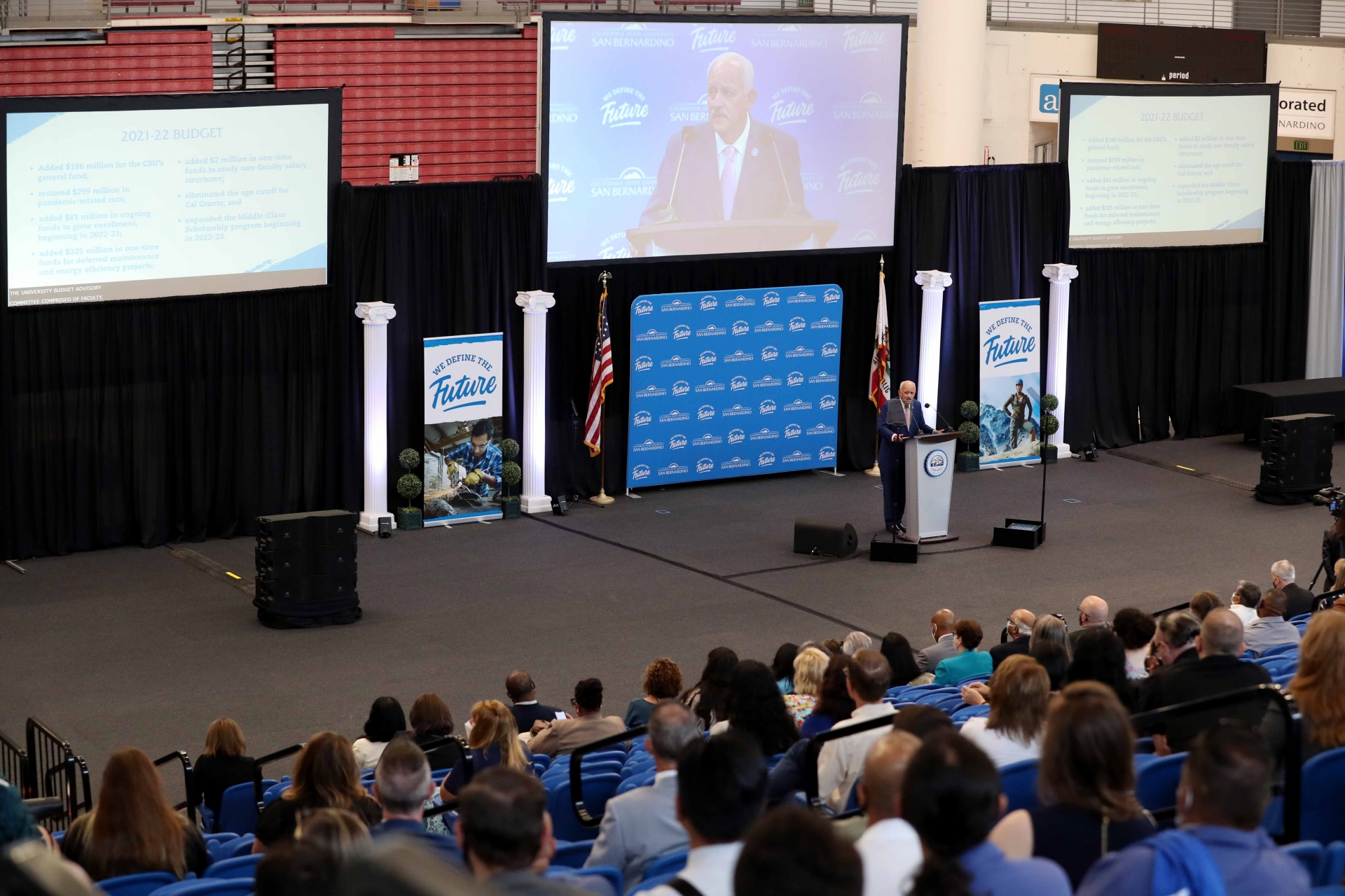 President Morales delivers his Convocation address at Coussoulis Arena.