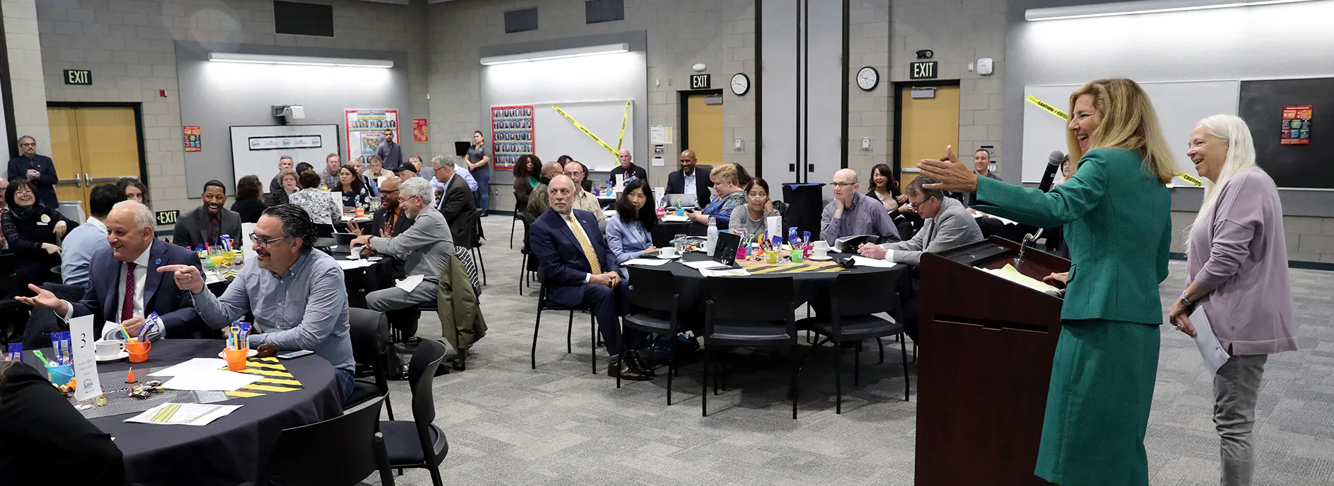 "Discussing of closing equity gaps at the university"