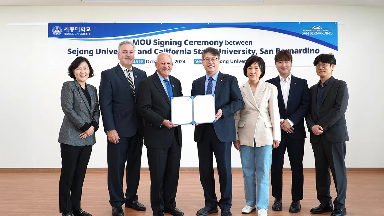 California State University, San Bernardino and Sejong University, Republic of Korea signed a memorandum of understanding to strengthen their educational and cultural ties.
