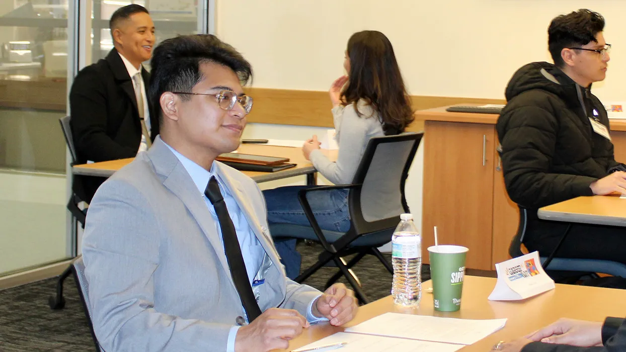 Mock interviews are a key component of Career Day, enriched by the participation of volunteers, including long-standing community partners who have supported the Office of Pre-College Programs. 