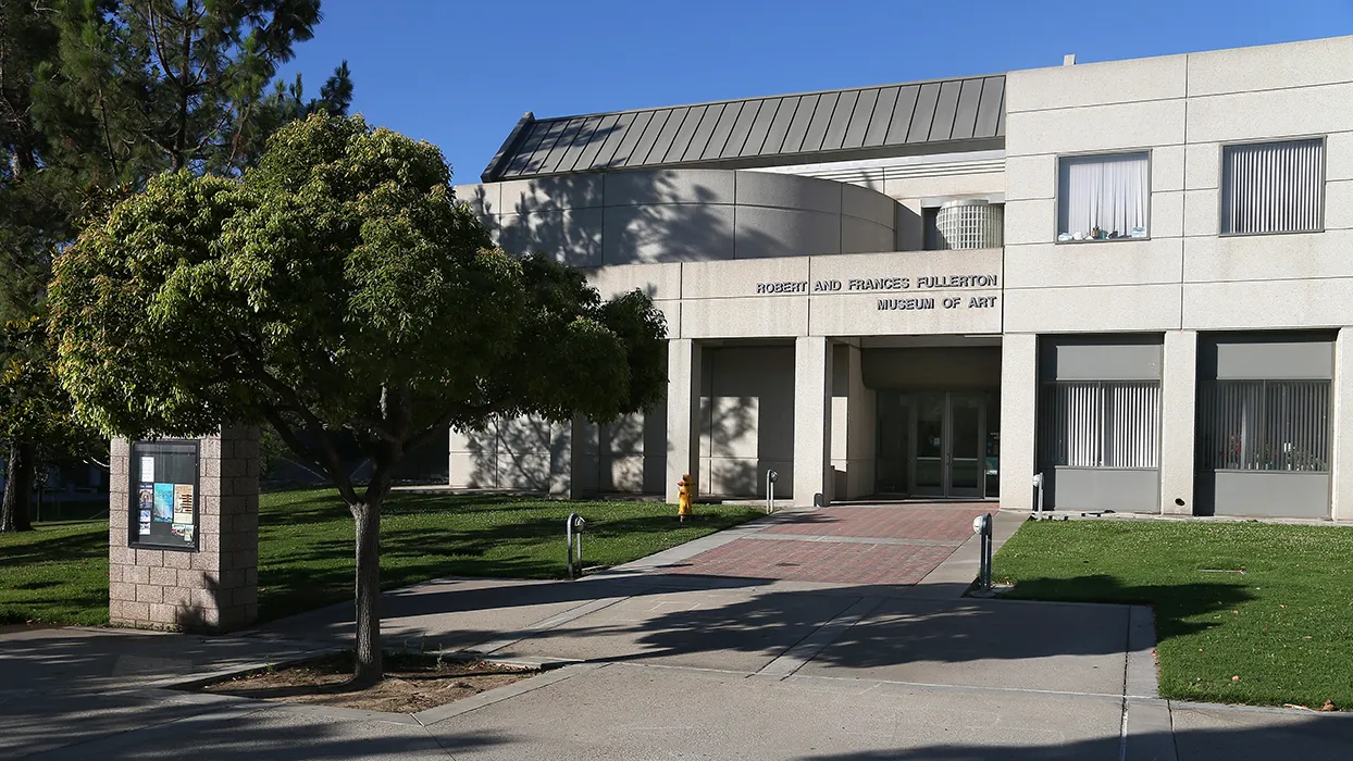 The Robert and Frances Fullerton Museum of Art