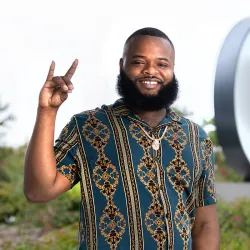 Jalonis Taylor, theatre arts student