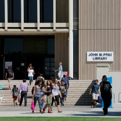 Students outside the John M. Pfau Library