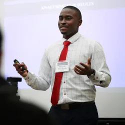 CSUSB student presenting at the 2019 CSUSB Student Research Competition