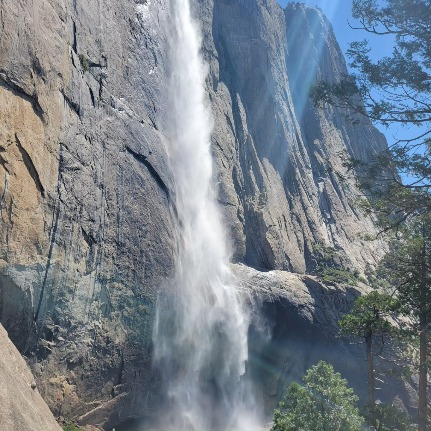 yosemite falls close up